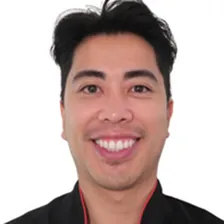 Dr Stephen Pescador@2x